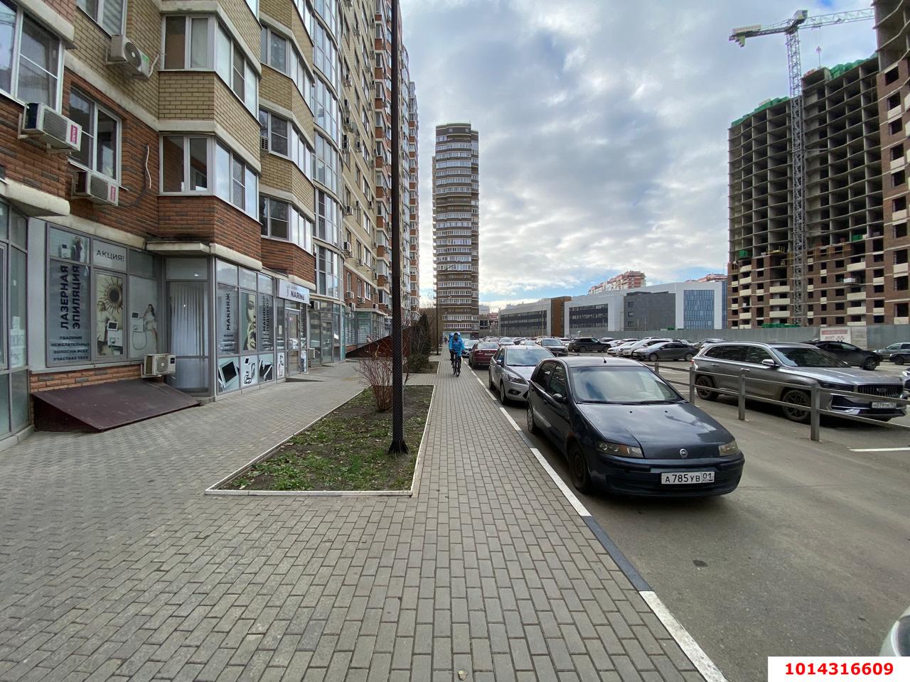 Фото №1: Торговое помещение 99 м² - Краснодар, имени Петра Метальникова, ул. Цезаря Куникова, 24с1