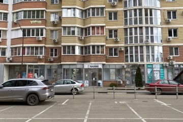 Фото №1: Торговое помещение 99 м² - Краснодар, мкр. жилой комплекс Победа-2, ул. Цезаря Куникова, 35