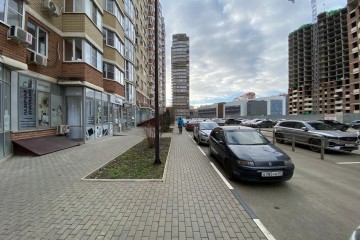 Фото №3: Торговое помещение 99 м² - Краснодар, мкр. жилой комплекс Победа-2, ул. Цезаря Куникова, 35