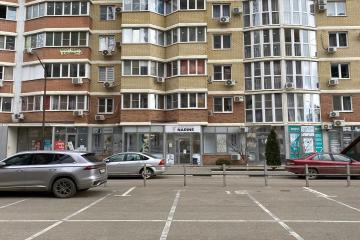 Фото №1: Коммерция 98 м² - Краснодар, мкр. имени Петра Метальникова, ул. Цезаря Куникова, 35