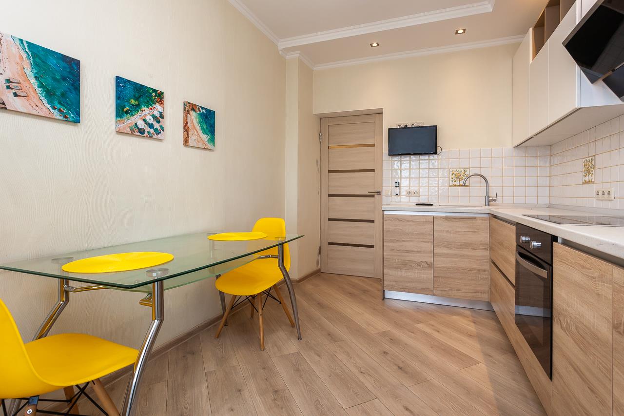 Фото №3: 1-комнатная квартира 43 м² - Краснодар, Центральный внутригородской округ, мкр. Центральный, ул. Коммунаров, 270