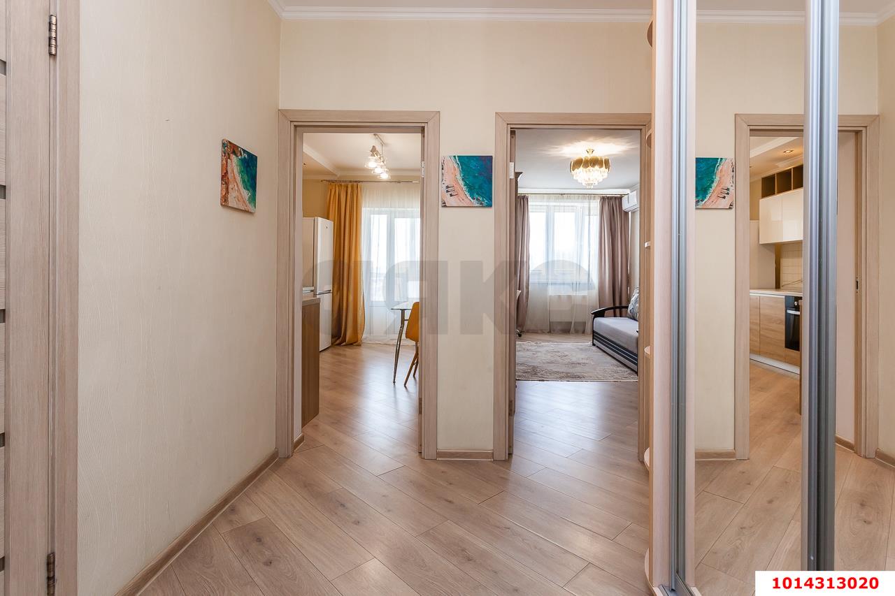 Фото №11: 1-комнатная квартира 43 м² - Краснодар, Центральный, ул. Коммунаров, 270