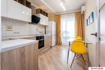 Фото №1: 1-комнатная квартира 43 м² - Краснодар, мкр. Центральный, ул. Коммунаров, 270