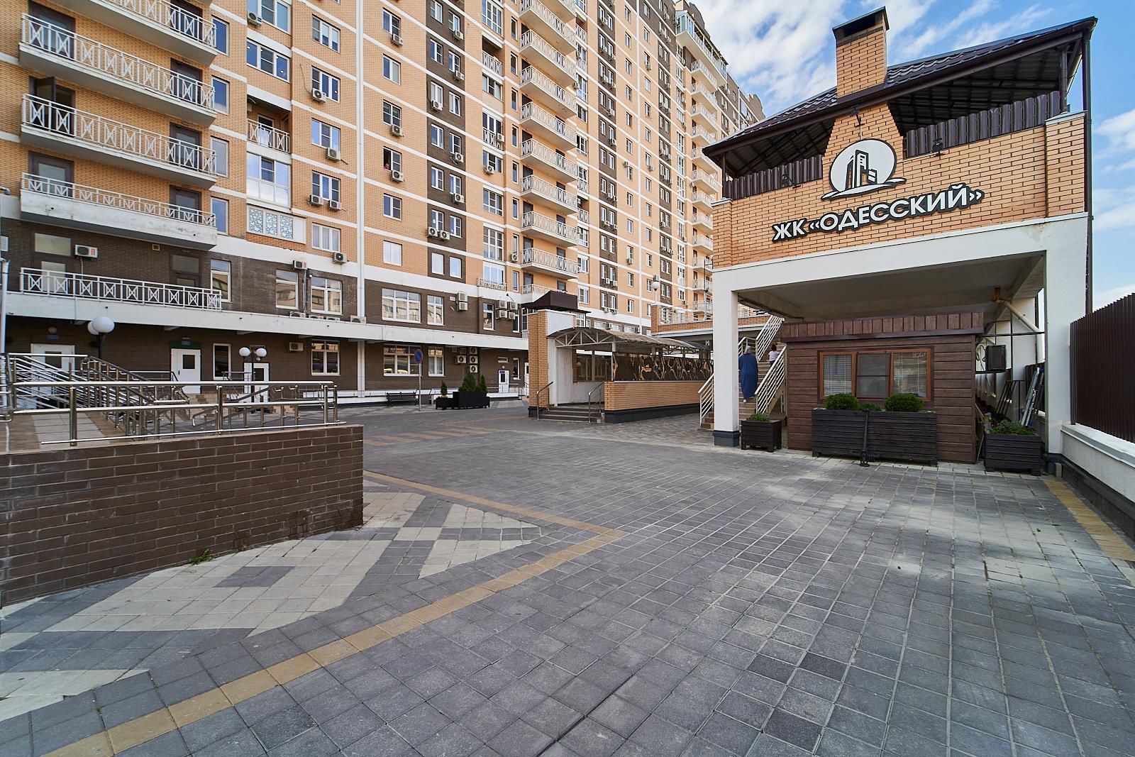 Фото №18: 1-комнатная квартира 43 м² - Краснодар, Центральный внутригородской округ, мкр. Центральный, ул. Коммунаров, 270