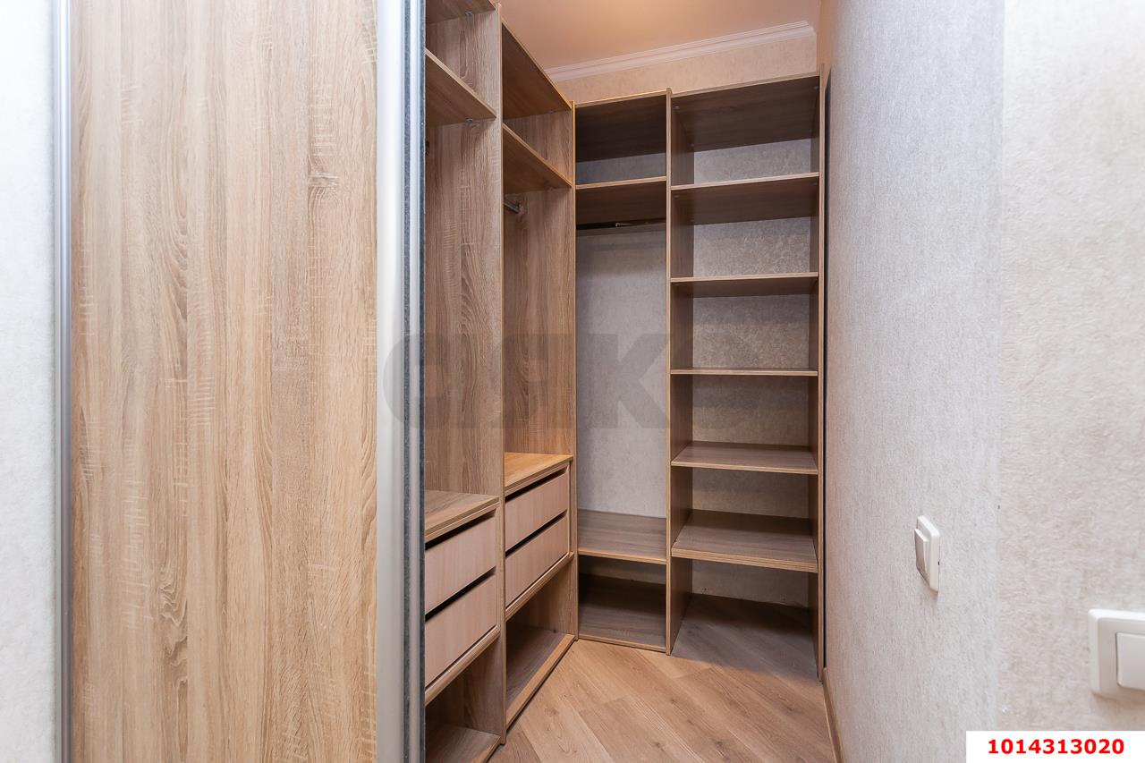 Фото №14: 1-комнатная квартира 43 м² - Краснодар, Центральный, ул. Коммунаров, 270