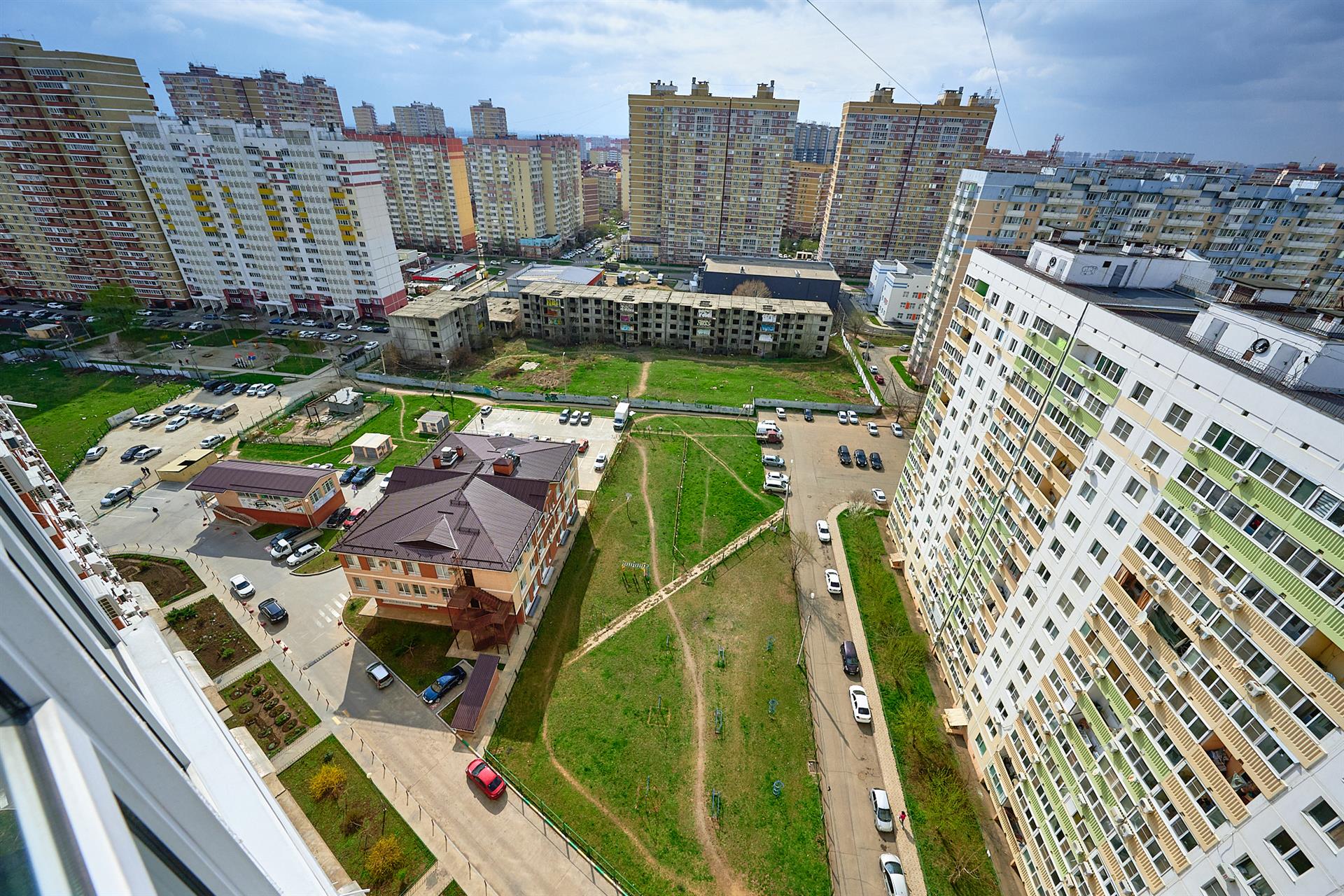 Фото №24: 3-комнатная квартира 101 м² - Краснодар, Карасунский внутригородской округ, жилой комплекс Поющие Фонтаны, мкр. Гидростроителей, ул. имени Невкипелого, 10