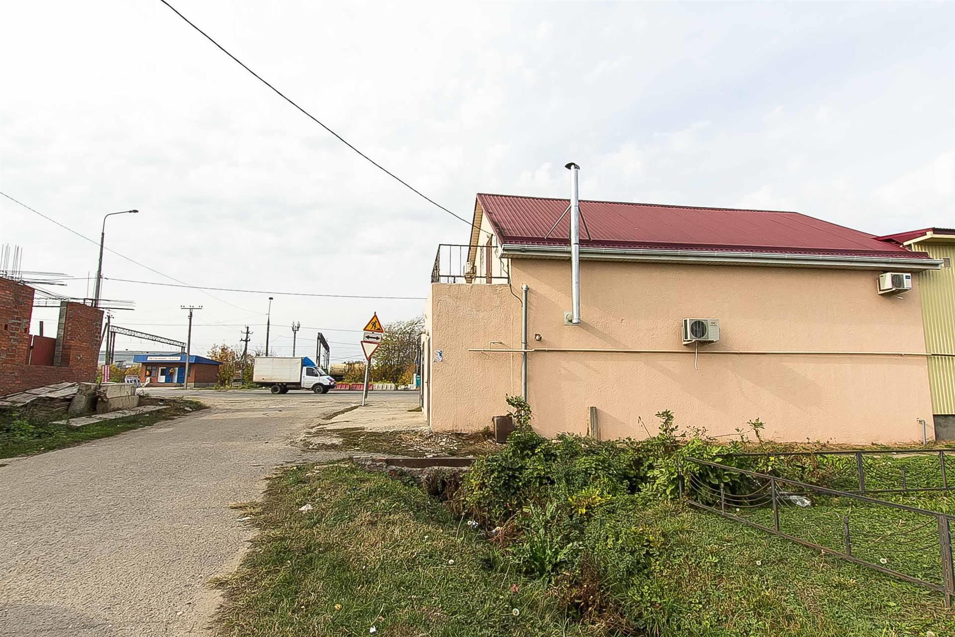 Фото №2: Коммерция 57 м² - Энем, ул. Перова, 47/2