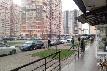 Фото №4: Торговое помещение 40 м² - Краснодар, мкр. жилой комплекс Премьера, ул. Автолюбителей, 1/7к1