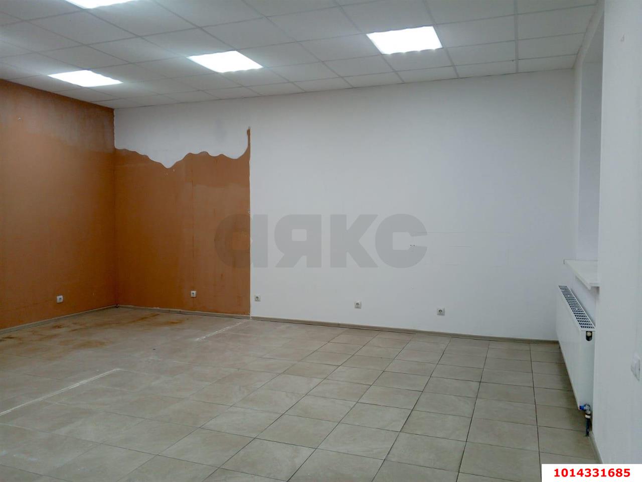 Фото №1: Торговое помещение 40 м² - Краснодар, жилой комплекс Премьера, ул. Автолюбителей, 1/7к1