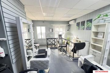 Фото №3: Коммерция 32 м² - Краснодар, мкр. Центральный, ул. Володи Головатого, 319