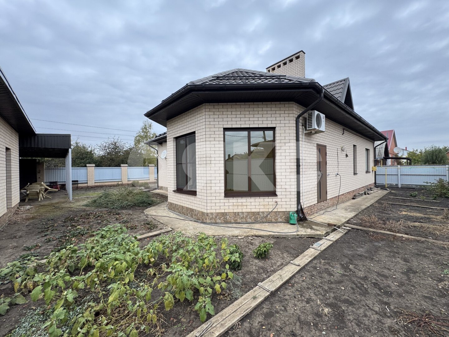 Фото №3: Дом 147 м² + 6 сот. - Кореновск, ул. Сахарова, 2