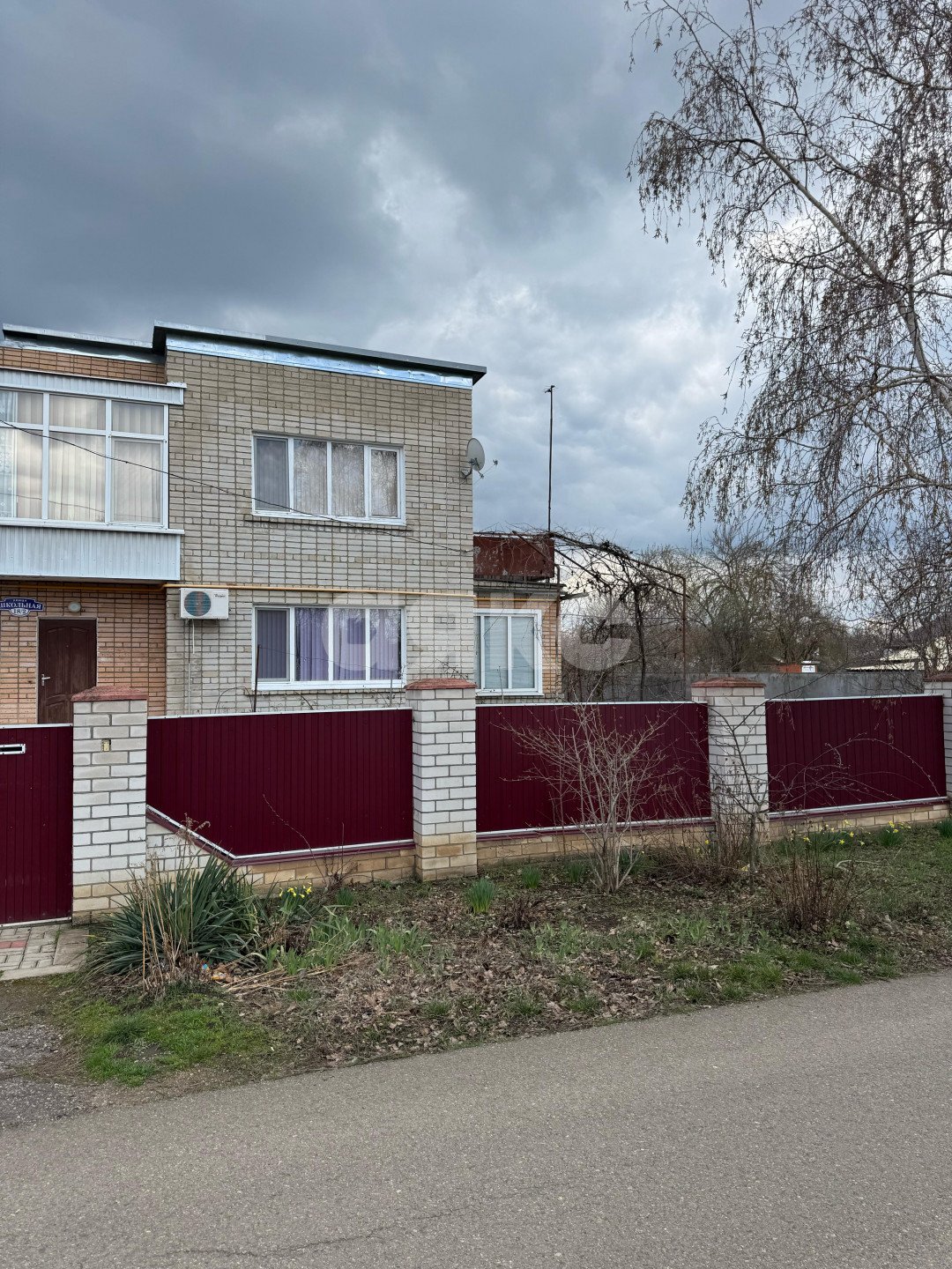 Фото №2: Дуплекс 109 м² + 8 сот. - Новоберезанский, ул. Школьная, 18