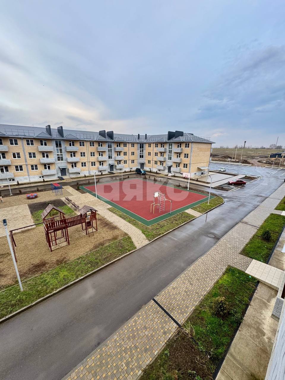 Фото №1: 2-комнатная квартира 54 м² - Кореновск, 10-й, ул. Таманская, 3к2