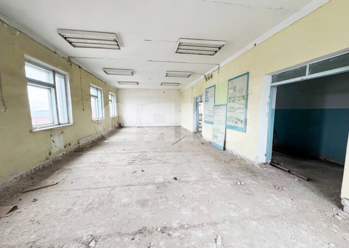 Фото №3: Коммерция 250 м² - Кореновск, 