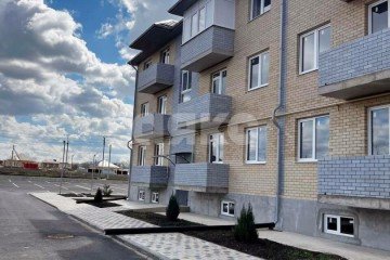 Фото №1: 2-комнатная квартира 58 м² - Кореновск, мкр. 10-й, ул. Таманская, 3к1