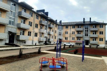 Фото №1: 2-комнатная квартира 54 м² - Кореновск, мкр. 10-й, ул. Таманская, 3к2