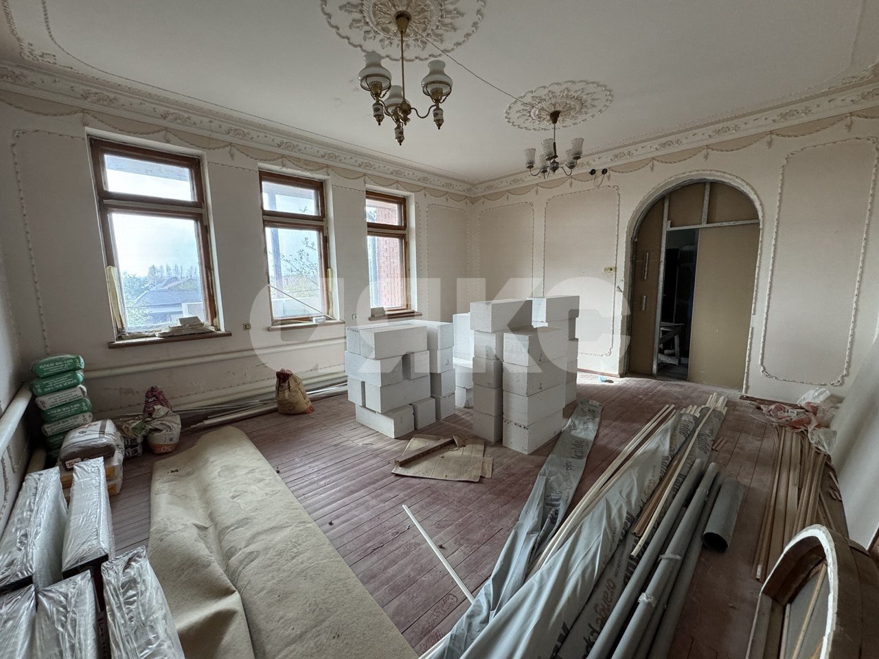 Фото №3: Дом 540 м² + 6 сот. - Кореновск, ул. Крымская, 3