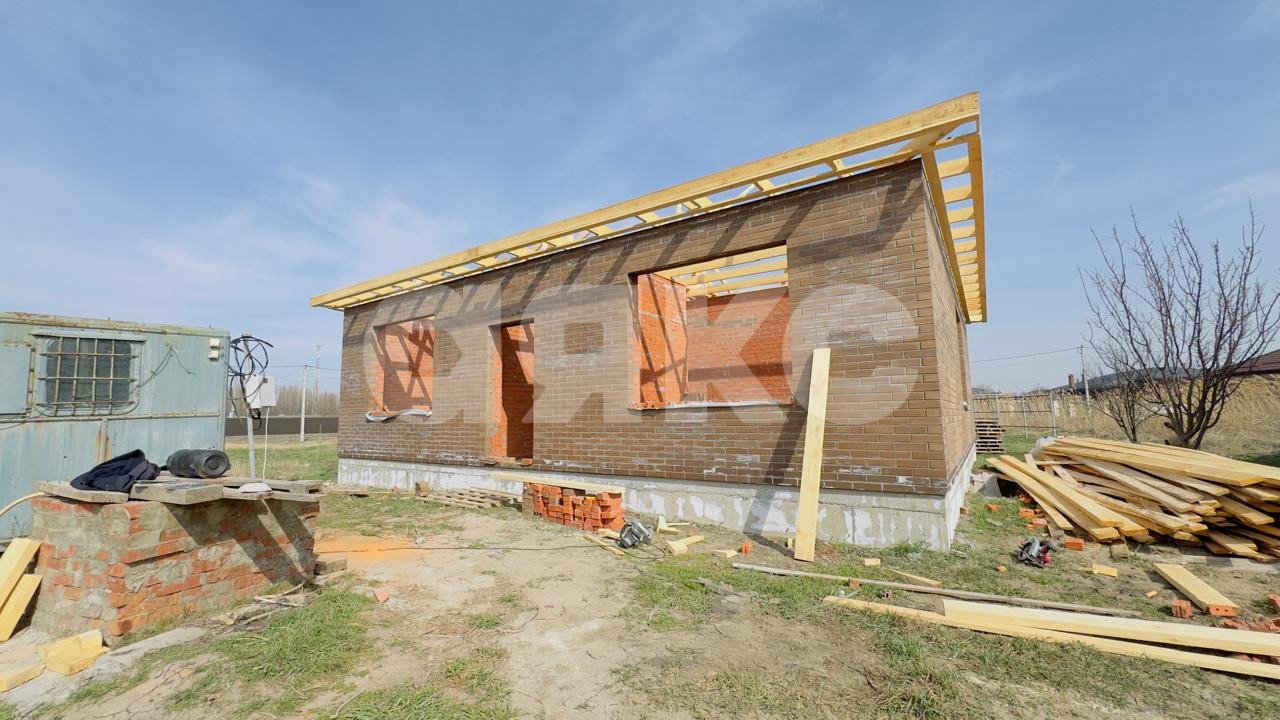 Фото №3: Дом 110 м² + 6.5 сот. - Кореновск, 1-й квартал, ул. Хабибуллина