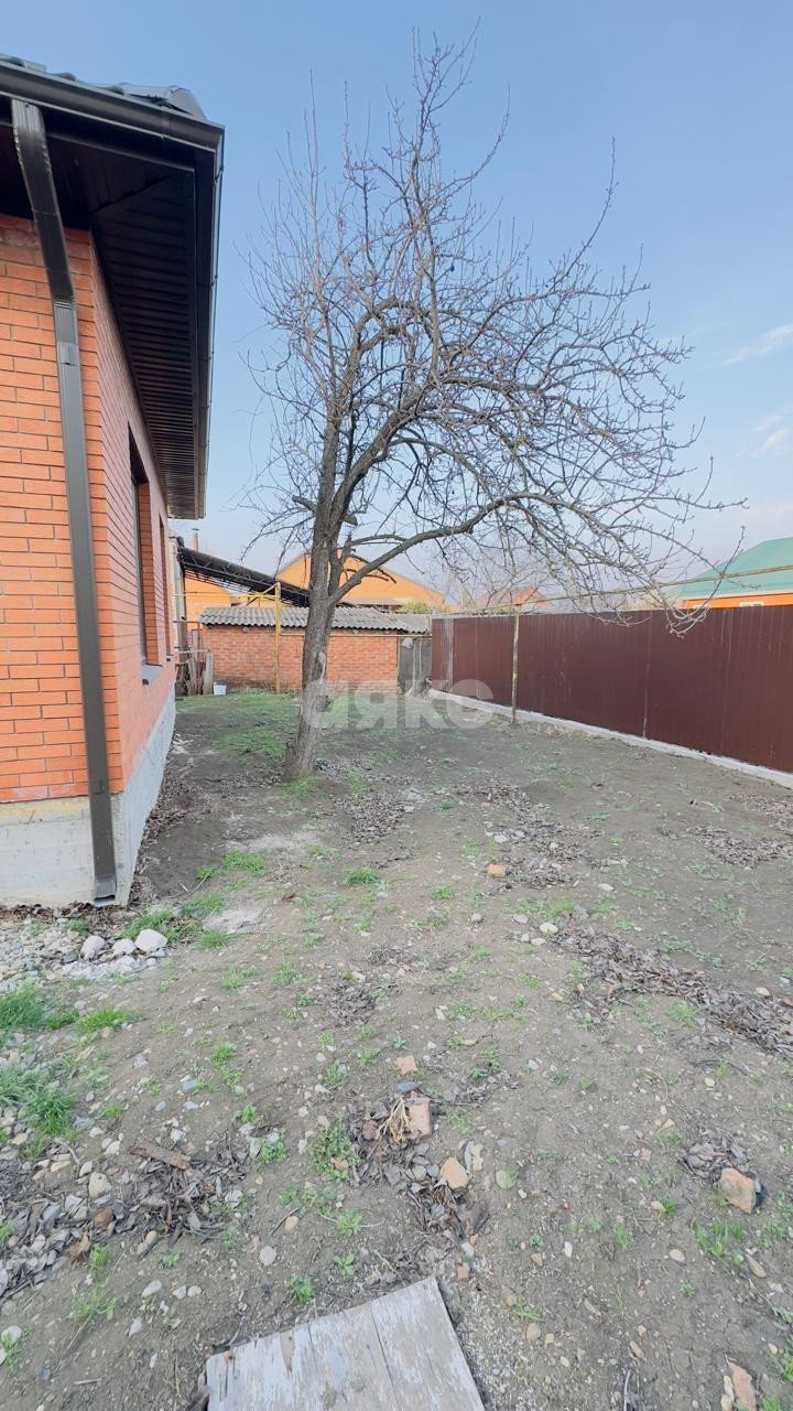 Фото №3: Дом 72 м² + 3.5 сот. - Кореновск, 1-й квартал, ул. Жуковского, 1