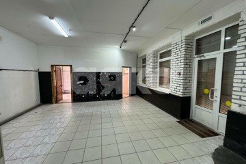 Фото №1: Коммерция 69 м² - Кореновск, мкр. 1-й квартал, пер. Эстрадный, 4