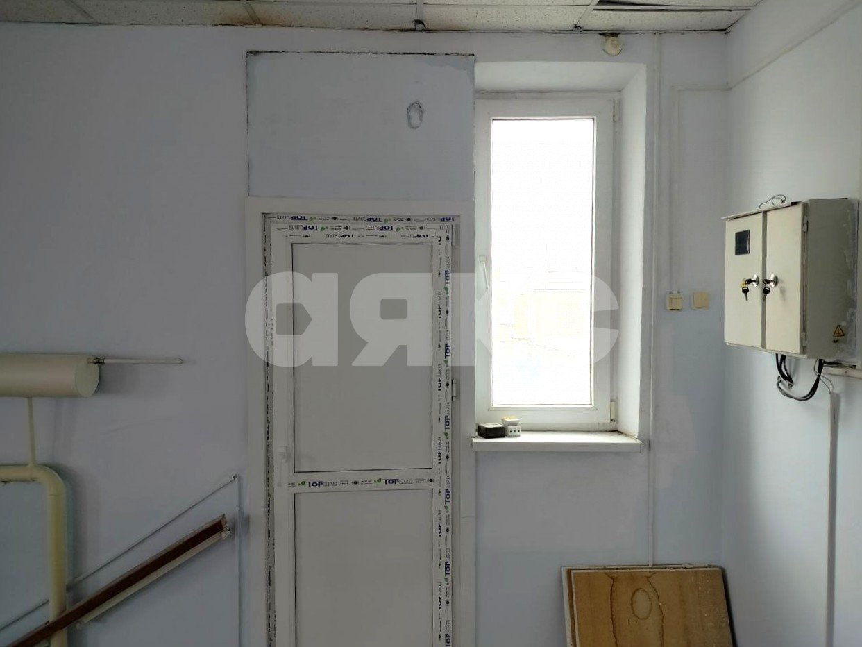 Фото №17: Коммерция 199 м² - Кореновск, 1-й квартал, пер. Эстрадный, 4