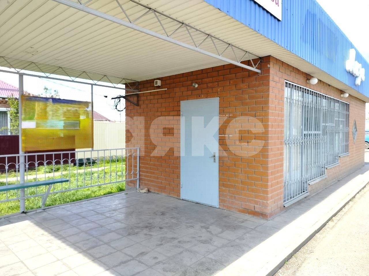 Фото №4: Коммерция 30 м² - Кореновск, 2-й квартал, ул. Бувальцева, 85А