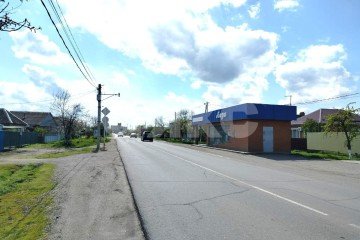Фото №3: Коммерция 30 м² - Кореновск, мкр. 2-й квартал, ул. Бувальцева, 85А