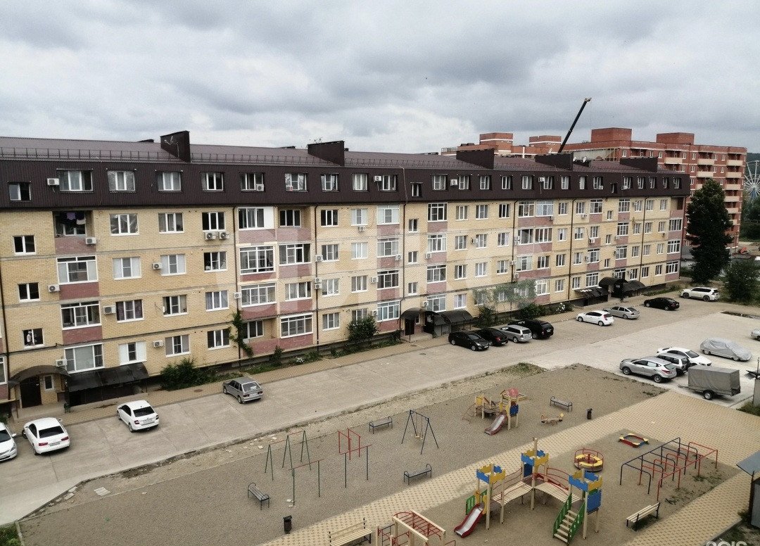 Фото №1: 2-комнатная квартира 43 м² - Горячий Ключ, Администрация, ул. Кириченко, 7