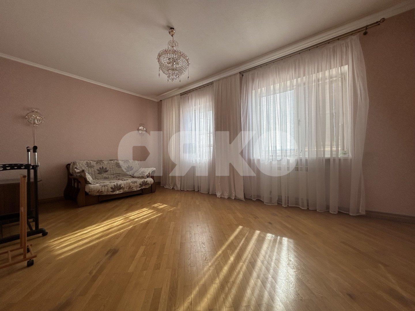 Фото №17: Дом 256 м² + 7 сот. - Горячий Ключ, Развилка, ул. Парковая