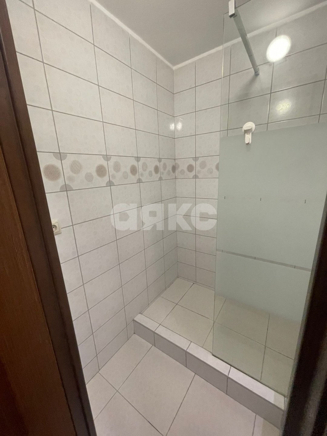 Фото №10: 2-комнатная квартира 62 м² - Горячий Ключ, Администрация, ул. Ленина, 205