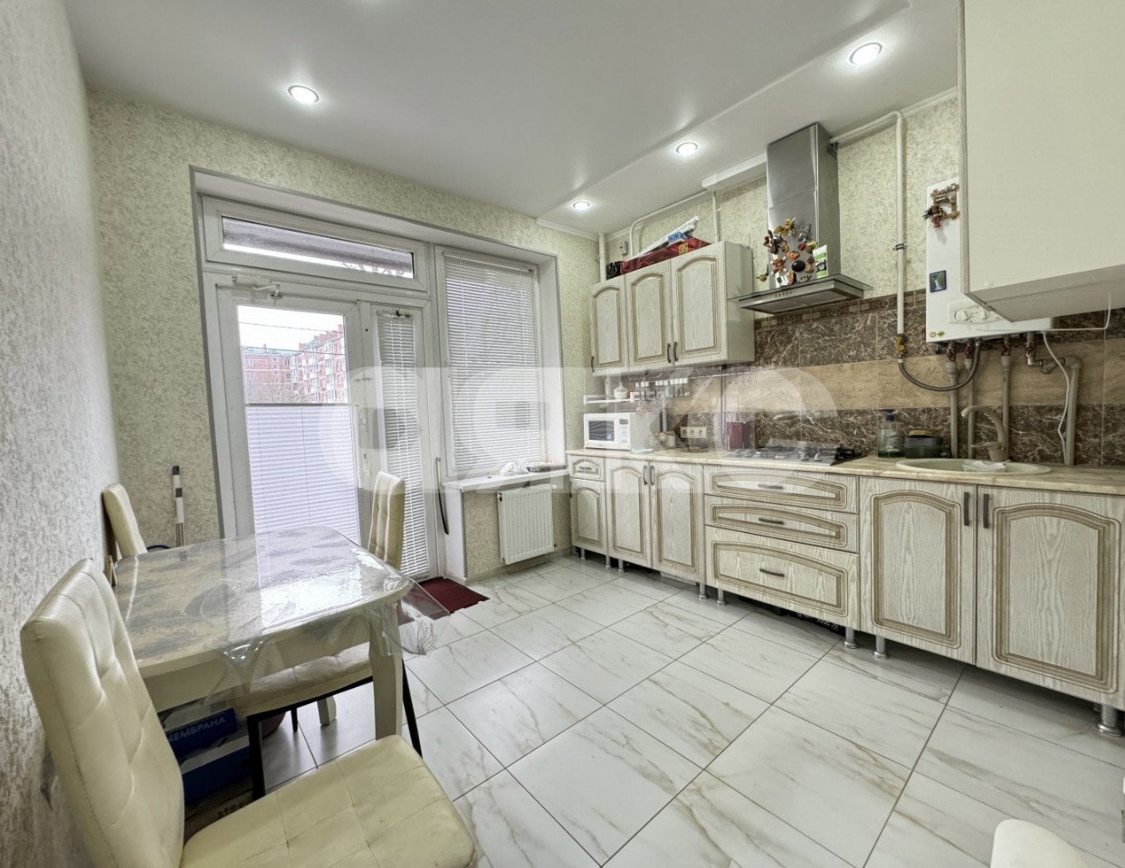 Фото №1: 1-комнатная квартира 37 м² - Горячий Ключ, жилой комплекс Комфорт, ул. Ленина, 203М