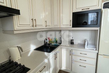 Фото №1: 1-комнатная квартира 40 м² - Майкоп, мкр. Центр, ул. Победы, 26