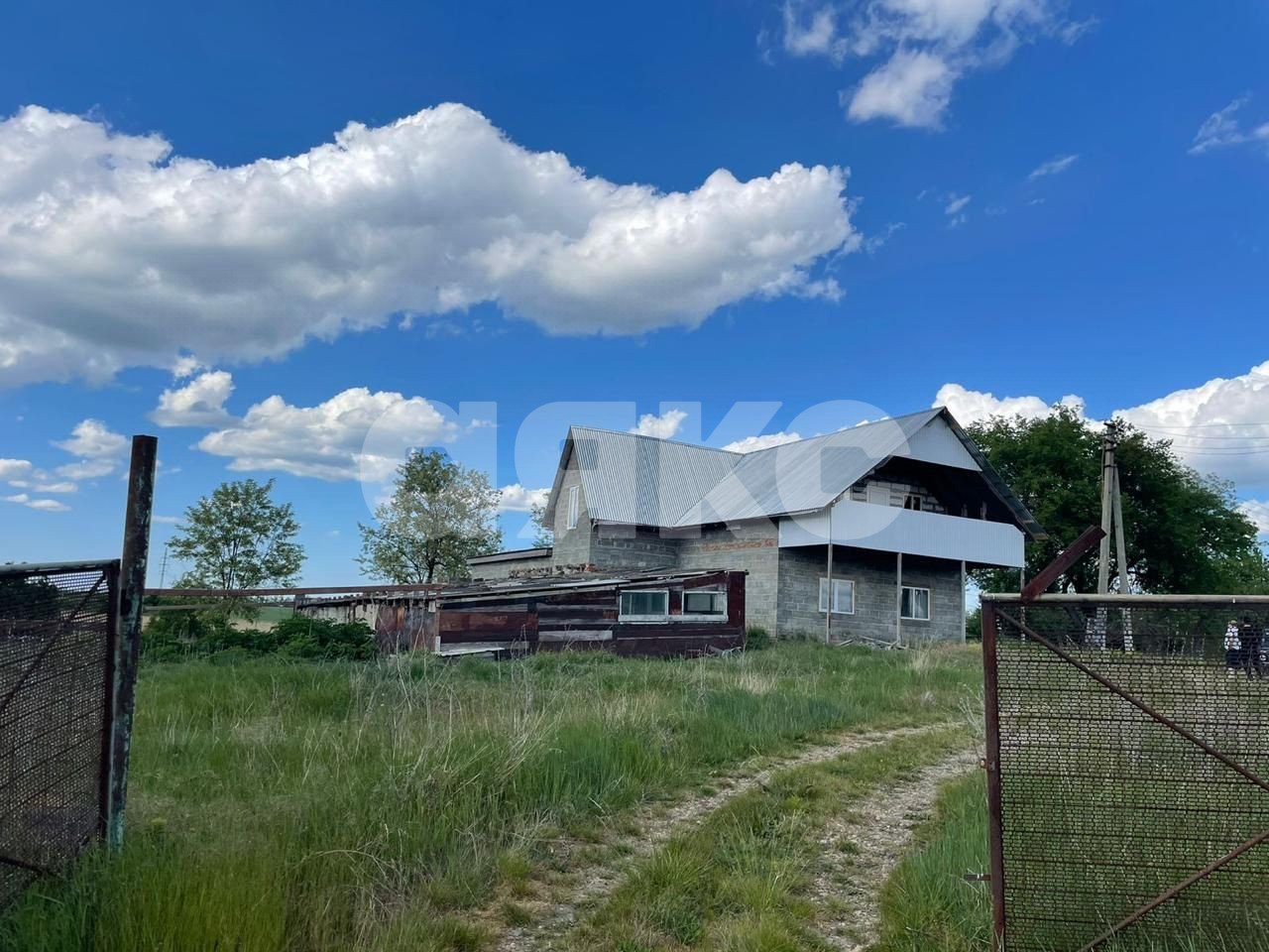 Фото №2: Коммерция 597 м² - Гиагинская, ул. Кооперативная, 33