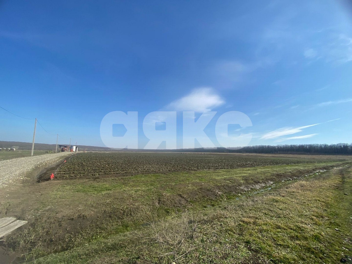 Фото №1: Коммерция 1500 м² - Пролетарский, ул. Школьная