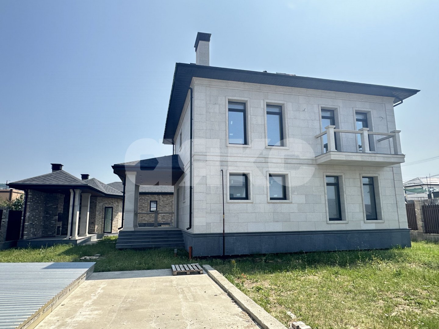 Фото №2: Дом 220 м² + 8.9 сот. - Супсех, ул. Черноморская