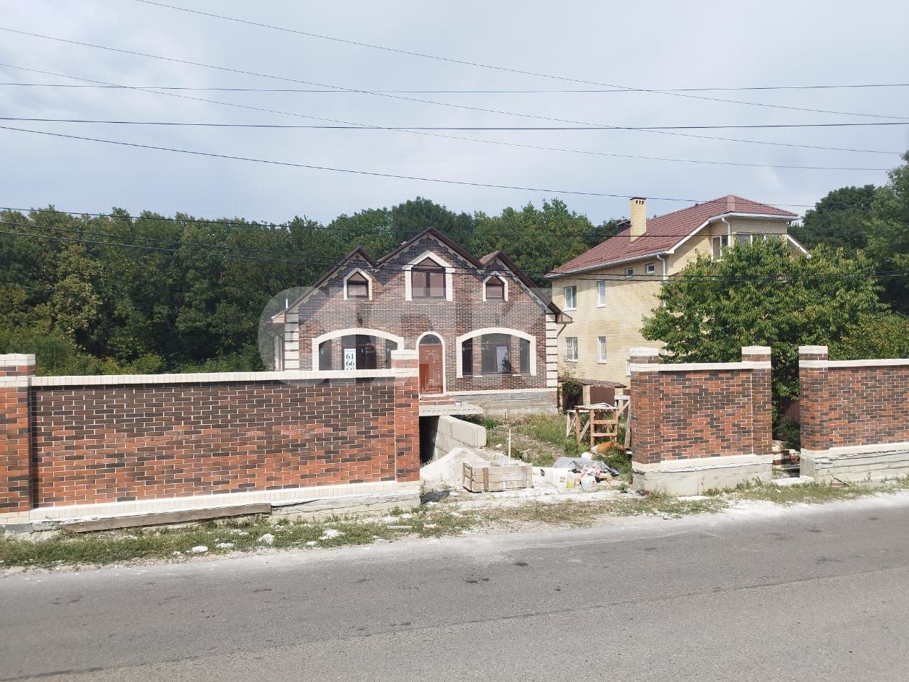 Фото №1: Дом 360 м² + 6 сот. - Татарка, ул. Роз, 189