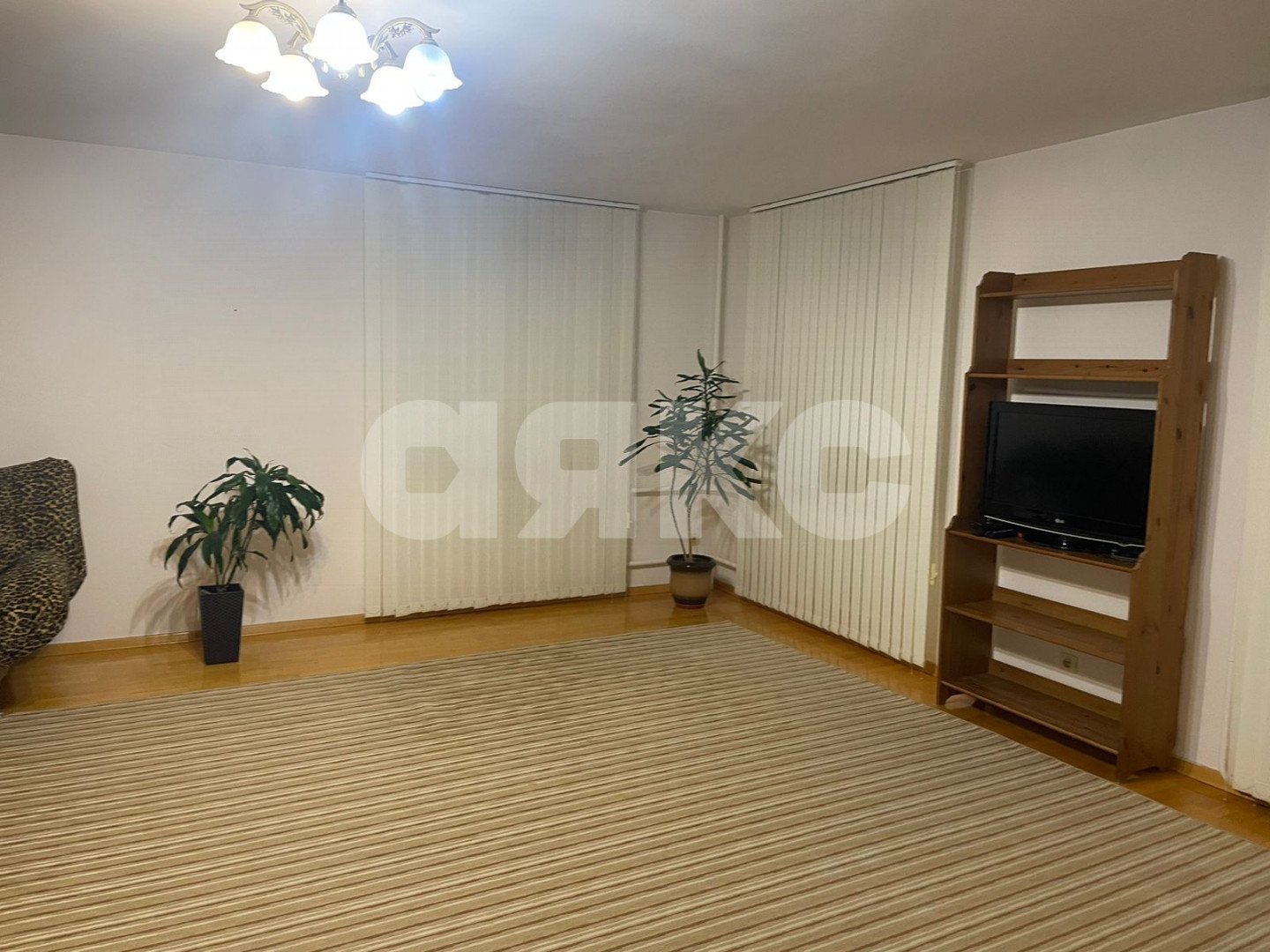 Фото №13: Дом 257 м² + 6.2 сот. - Ставрополь, № 10, ул. Серова, 338