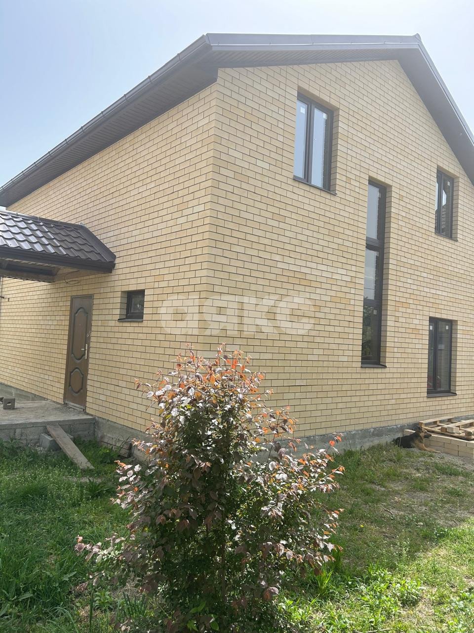 Фото №1: Дом 150 м² + 5.4 сот. - Ставрополь, Троллейбус, 15