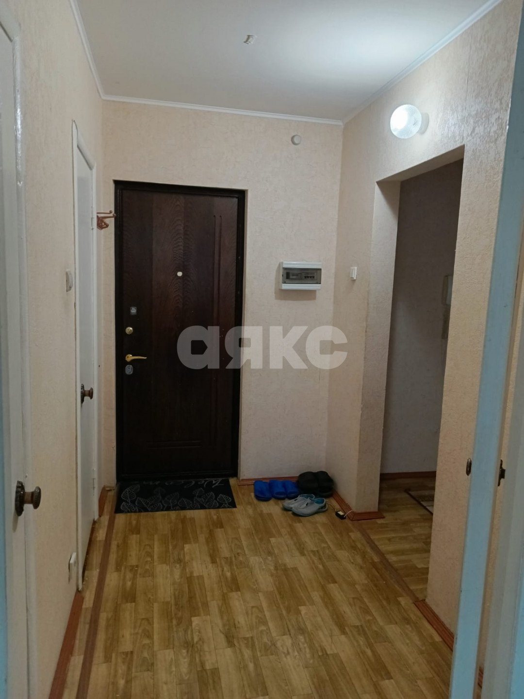 Фото №1: 2-комнатная квартира 90 м² - Ставрополь, № 20, пр-кт Кулакова, 13Ж