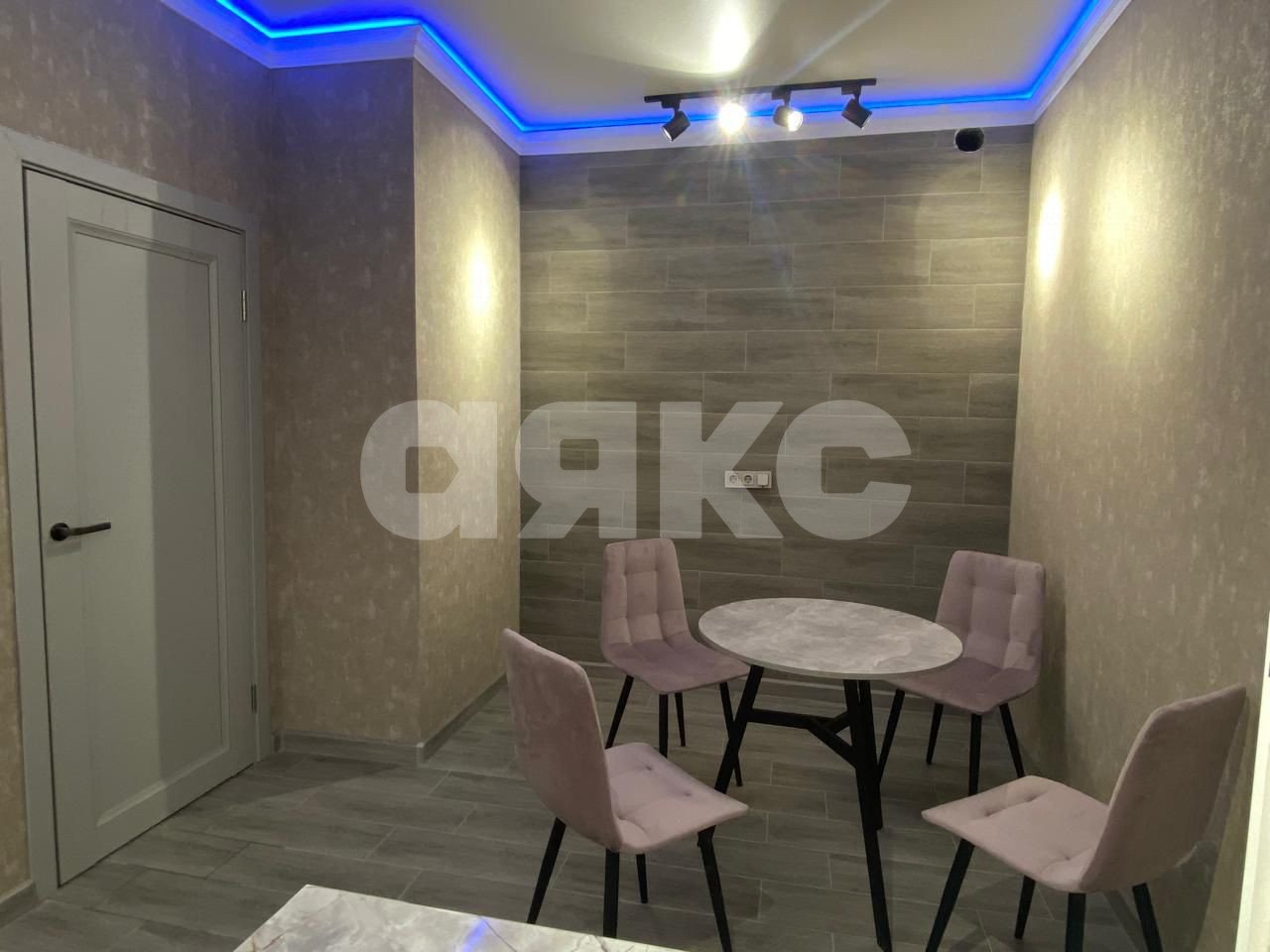 Фото №6: 1-комнатная квартира 41 м² - Ставрополь, жилой комплекс Красный Металлист, ул. Гражданская, 1/1