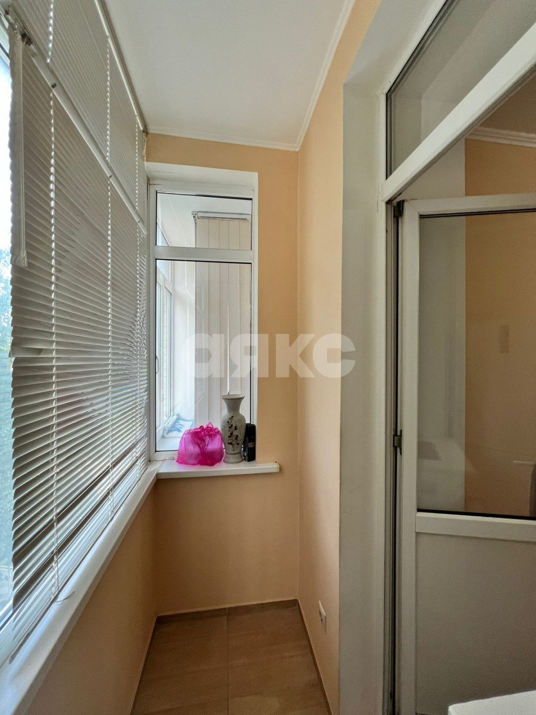 Фото №13: 1-комнатная квартира 48 м² - Ставрополь, № 24, ул. Михаила Морозова, 90А