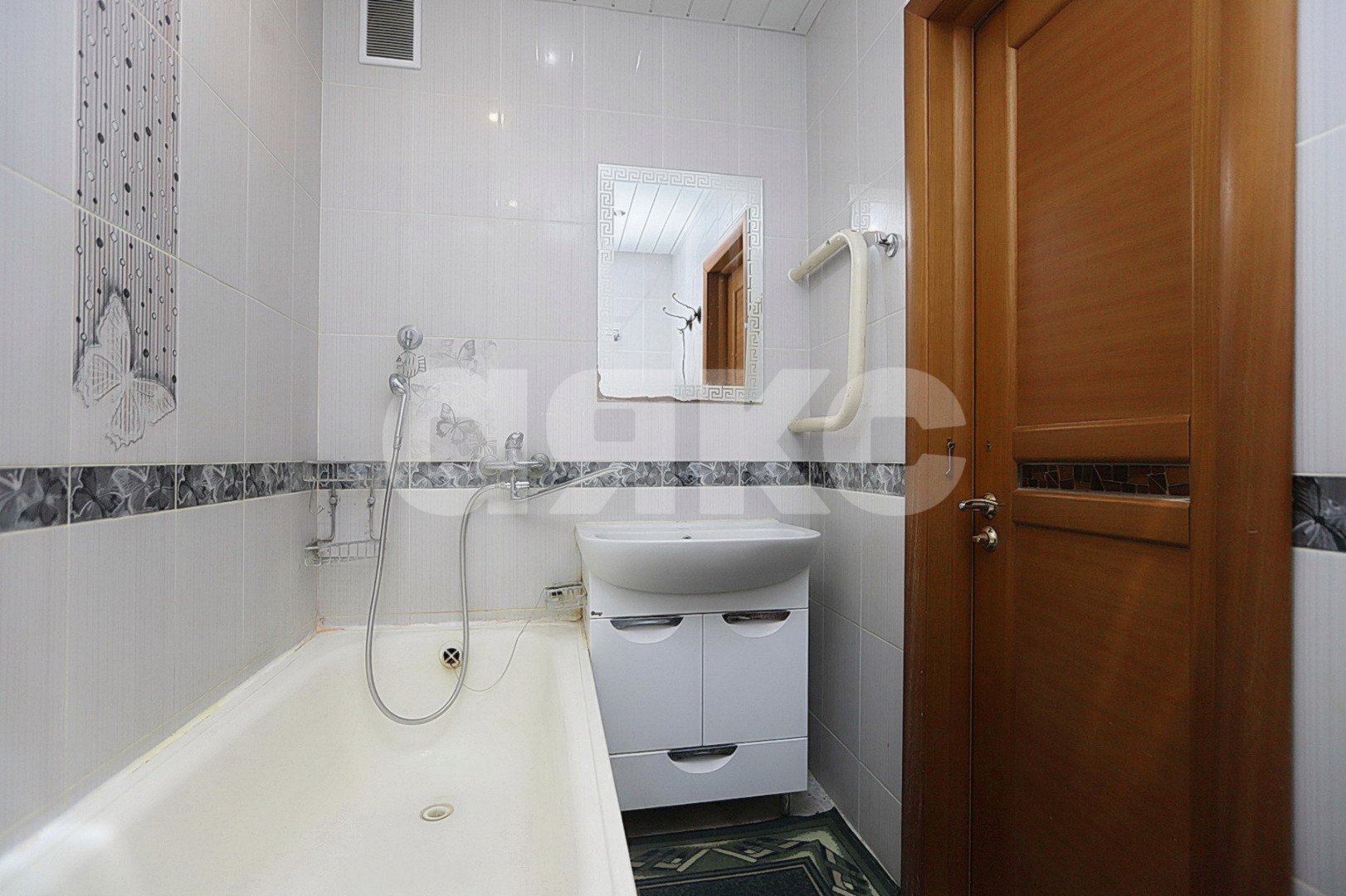 Фото №10: 2-комнатная квартира 71 м² - Липецк, Советский округ, ул. Октябрьская, 74