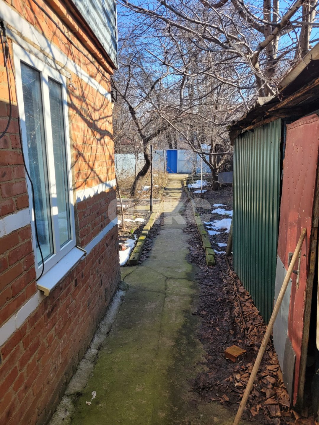 Фото №1: Таунхаус 45 м² + 2 сот. - Армавир, Электротехнический, ул. Тургенева, 8кв3