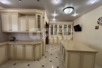 Фото №3: Дом 242 м² - Темрюк, п. Комсомольский, ул. 27 Сентября, 58/1