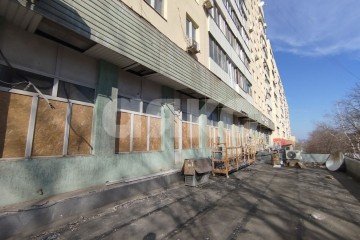 Фото №1: Коммерция 77 м² - Мариуполь, р. Центральный, пр-кт Металлургов, 94