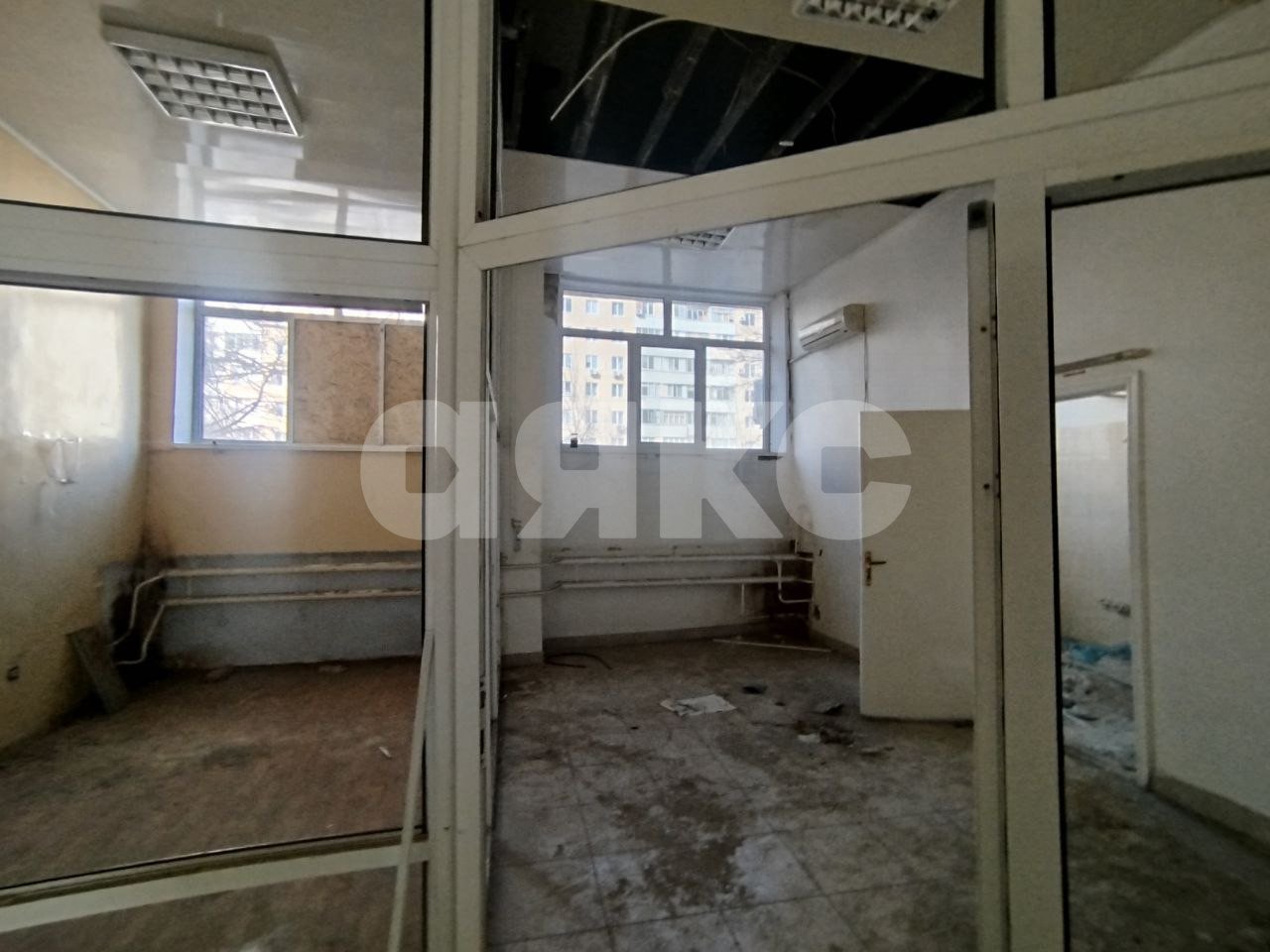 Фото №5: Коммерция 360 м² - Мариуполь, Центральный, пр-кт Металлургов, 94