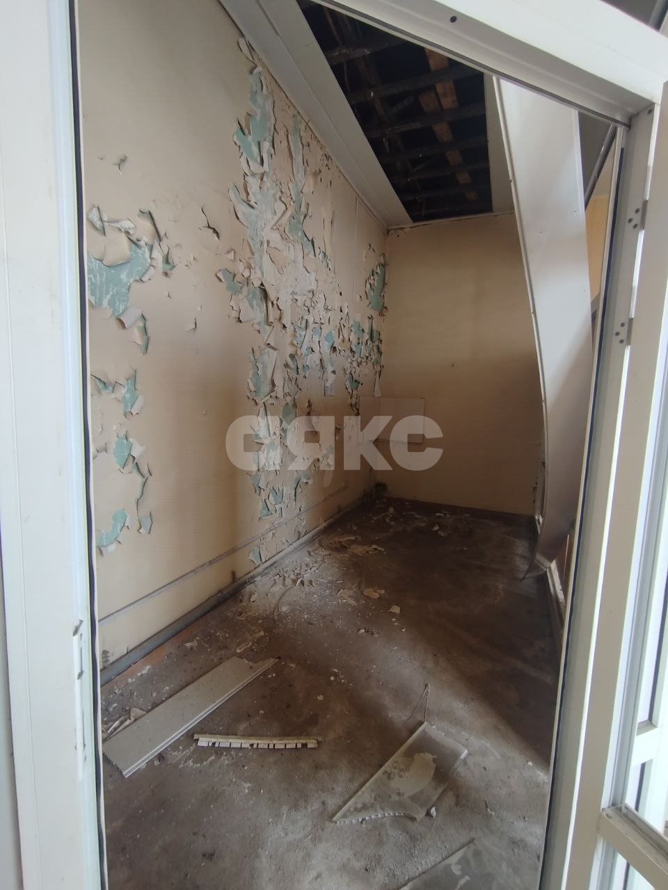 Фото №8: Коммерция 360 м² - Мариуполь, Центральный, пр-кт Металлургов, 94