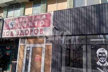 Фото №1: Коммерция 360 м² - Мариуполь, р. Центральный, пр-кт Металлургов, 94