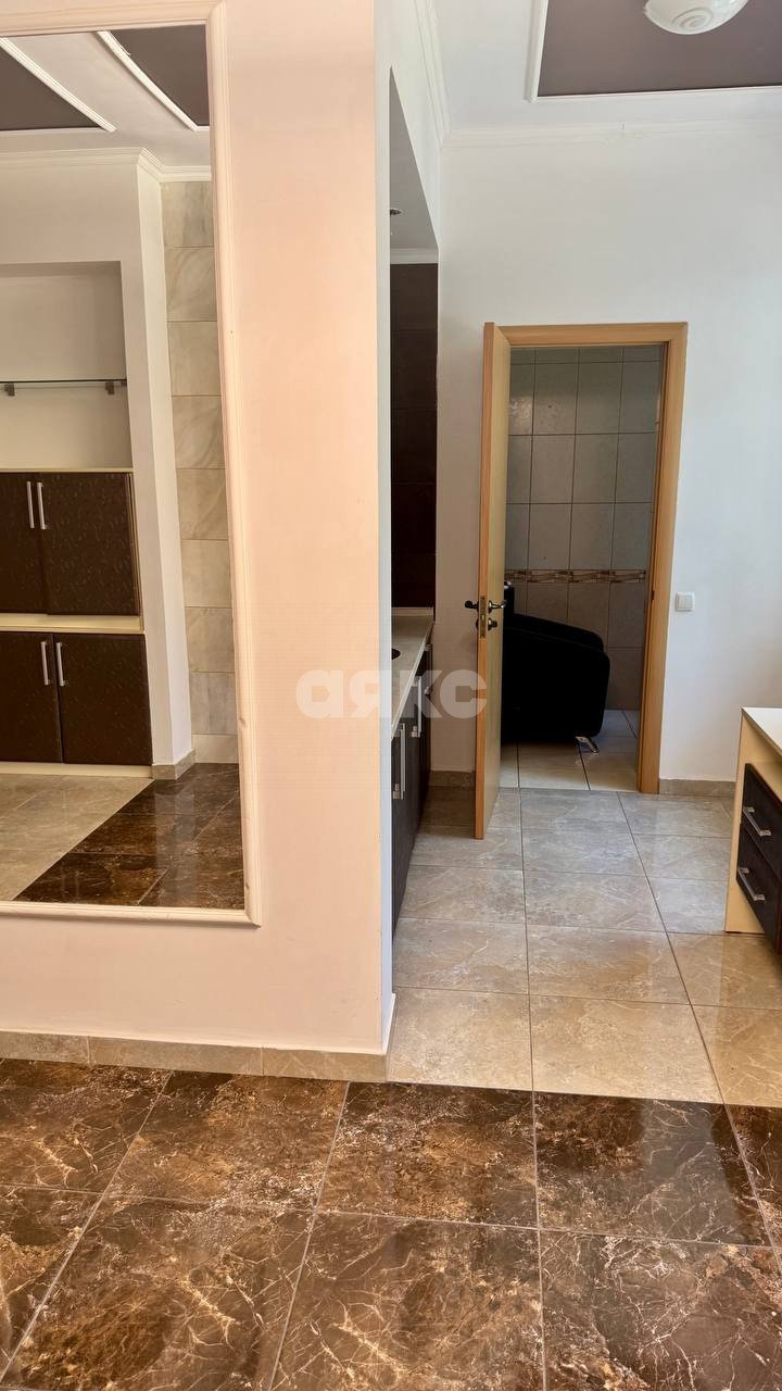Фото №8: Коммерция 50 м² - Мариуполь, Центральный, ул. Энгельса, 39