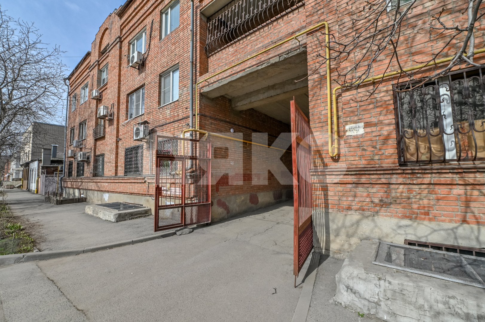 Фото №25: 4-комнатная квартира 100 м² - Ростов-на-Дону, Нахичевань, ул. Налбандяна, 53-55